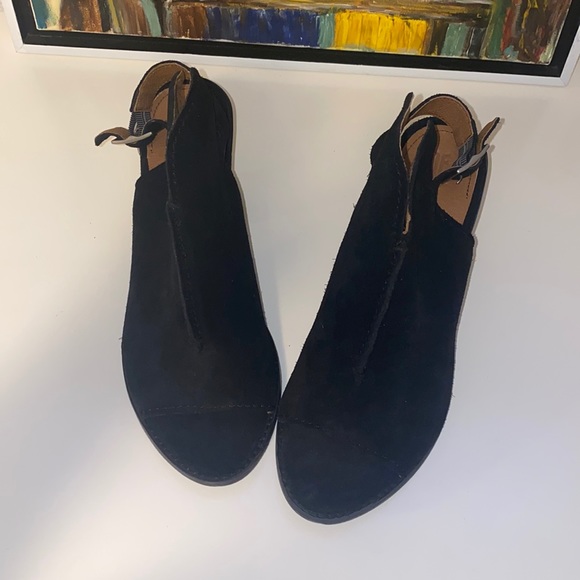 Frye Shoes - NEW FRYE suede heels